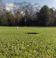 Video: Golf Tips: How to read and line-up putts correctly