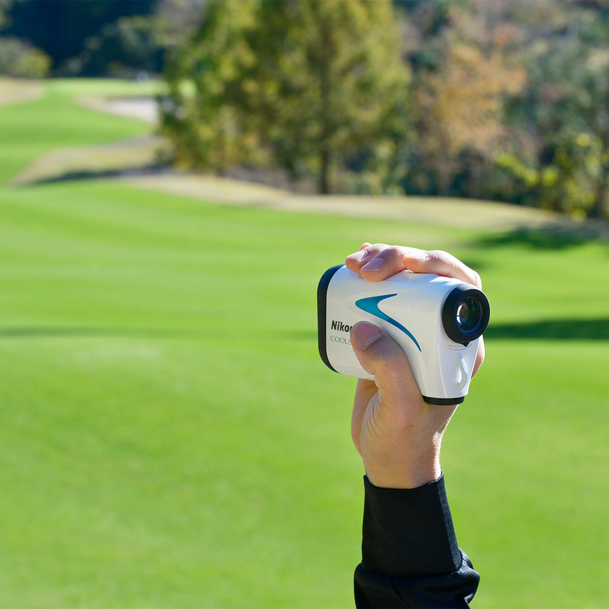 Nikon Coolshot 40 Golf Rangefinder from american golf