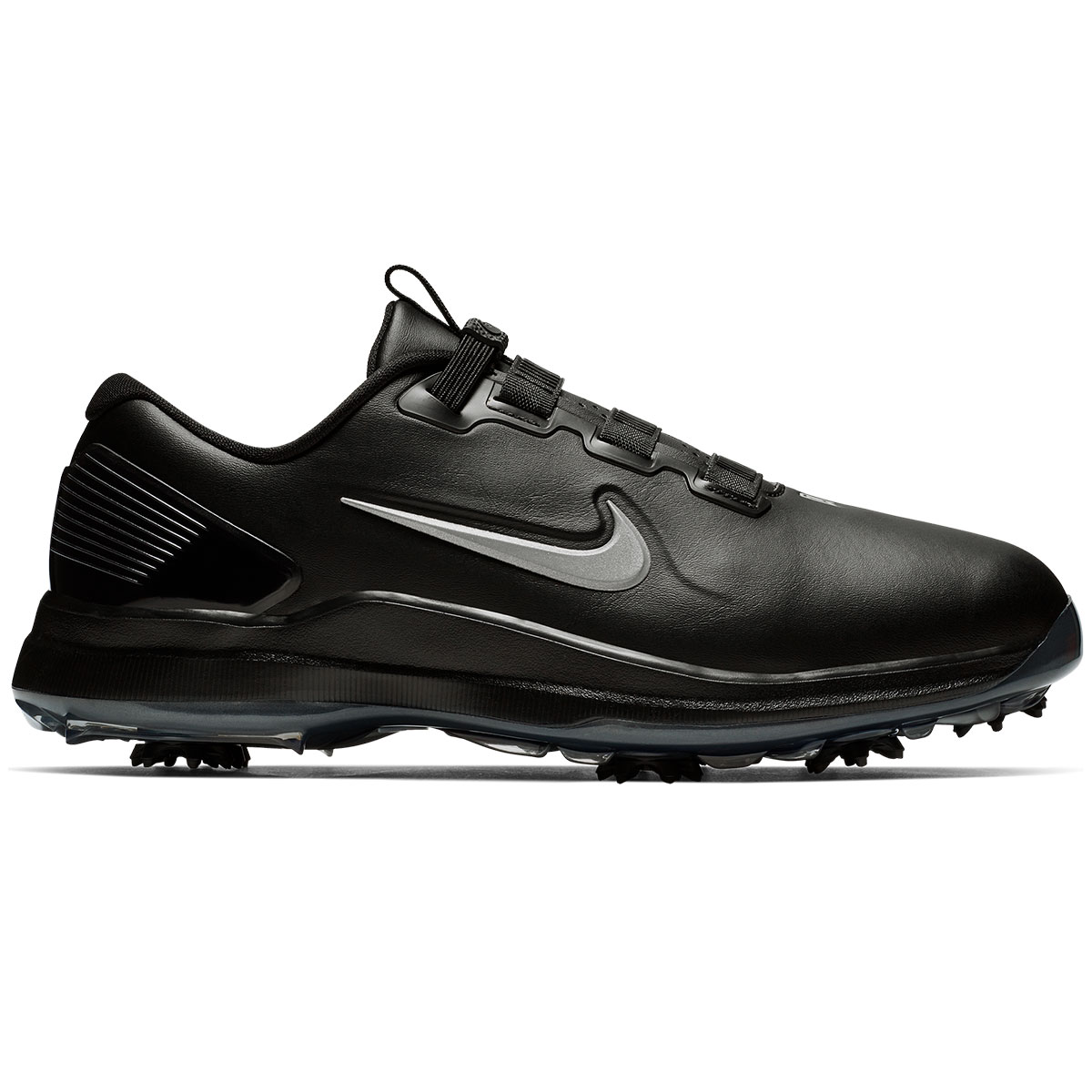 tiger woods 71 golf shoes
